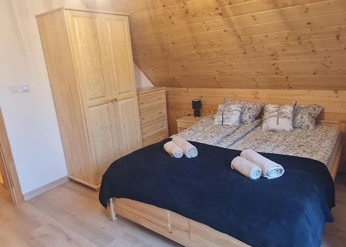 Na Czerwonej Gorce Feriehus *