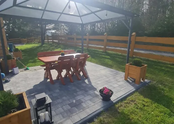 Na Czerwonej Gorce Feriehus *