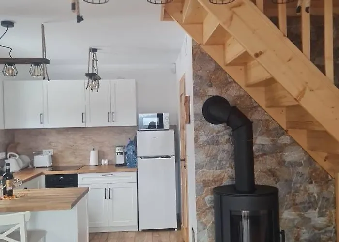 Na Czerwonej Gorce Feriehus *